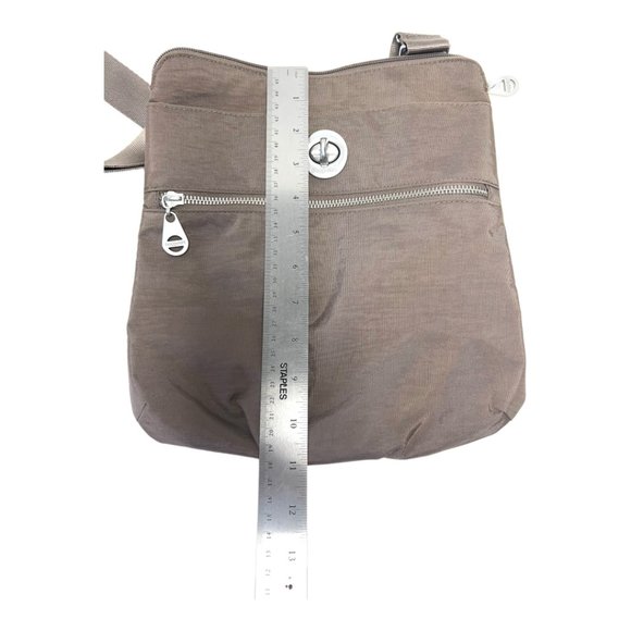 Baggallini Nylon crossbody bag purse Taupe Brown adjustable strap travel casual - Picture 5 of 9
